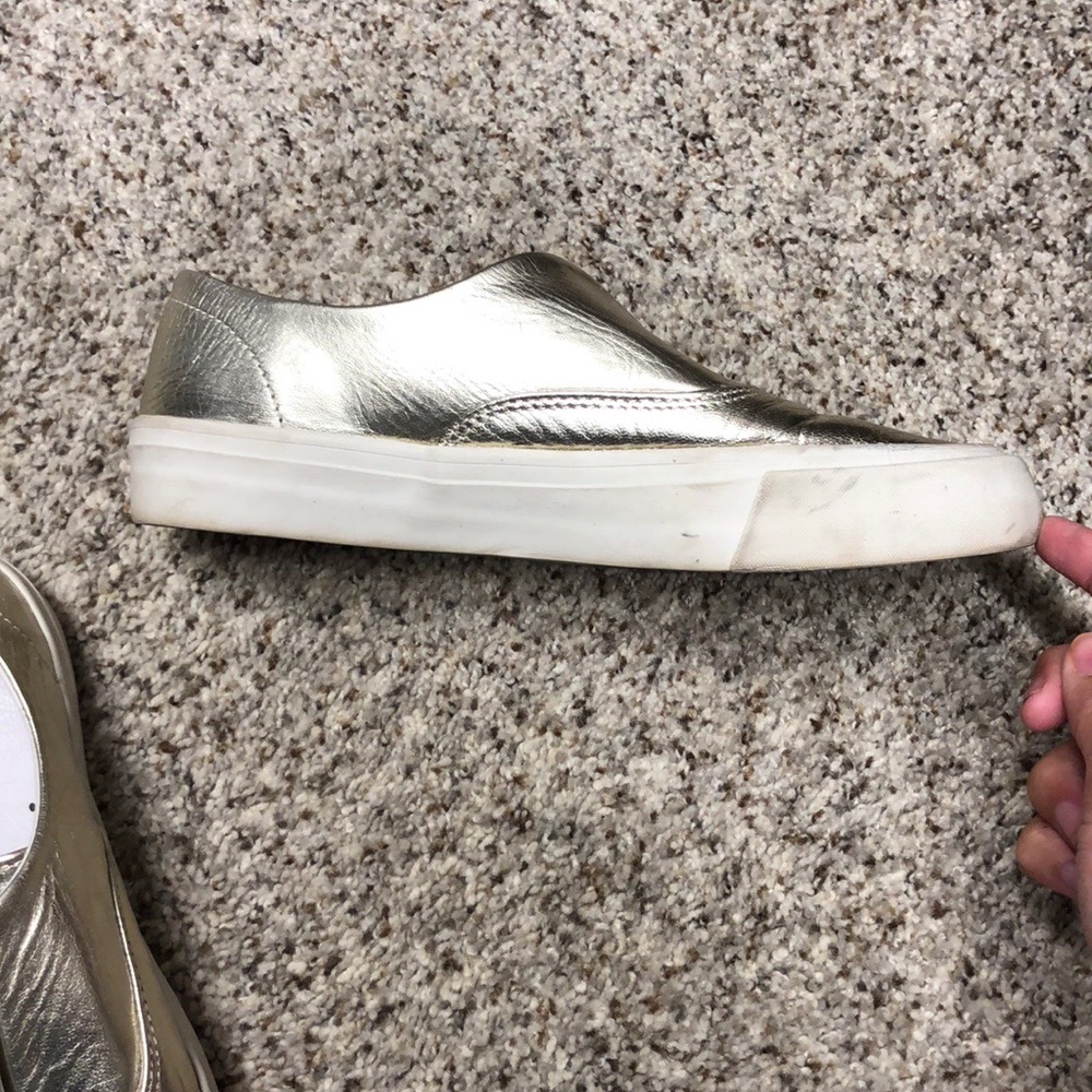 Gold sneakers! - Picture 2 of 2